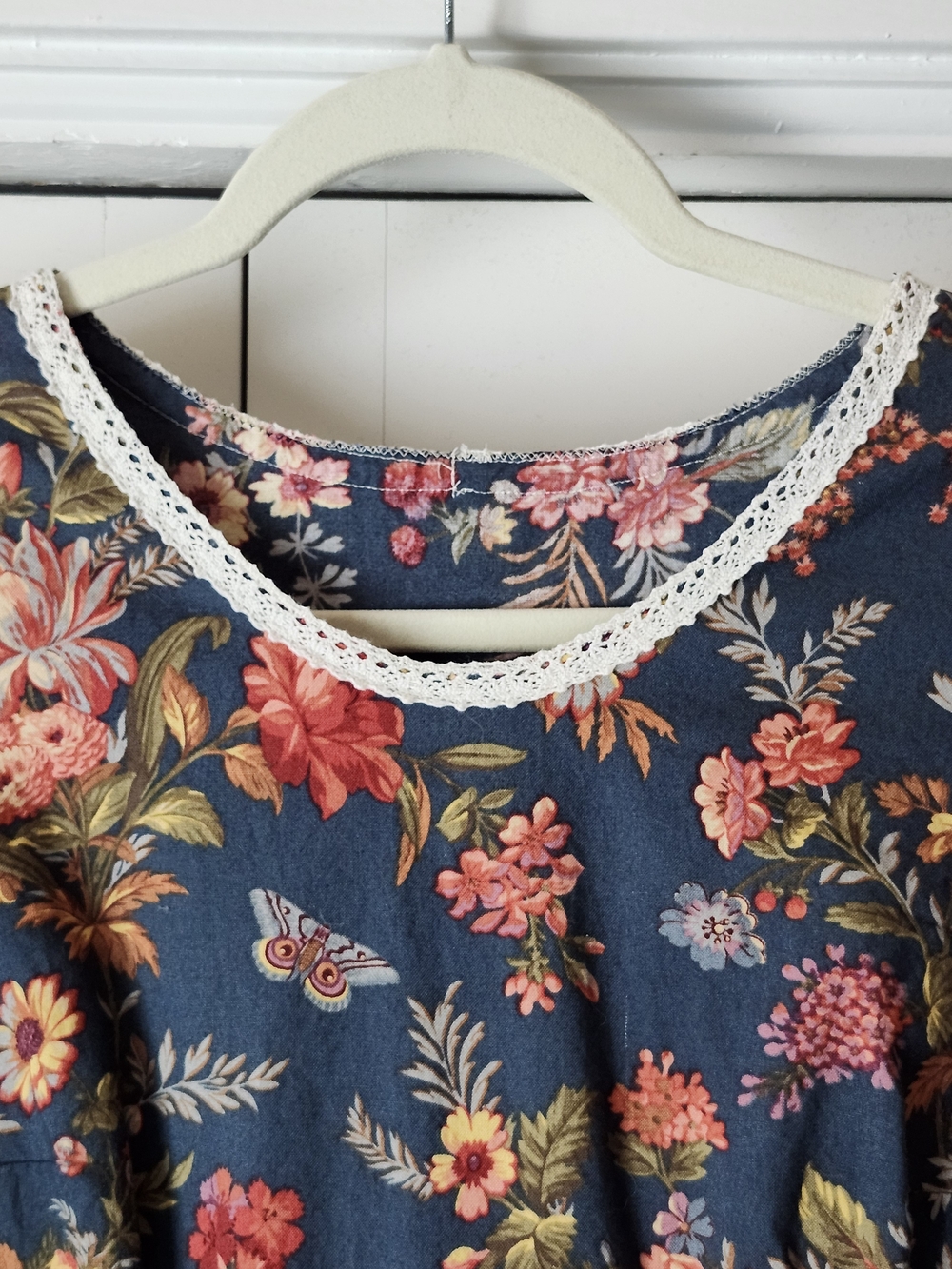 100% Cotton Blue Floral Short-Sleeve Dress - Picture 3 of 5